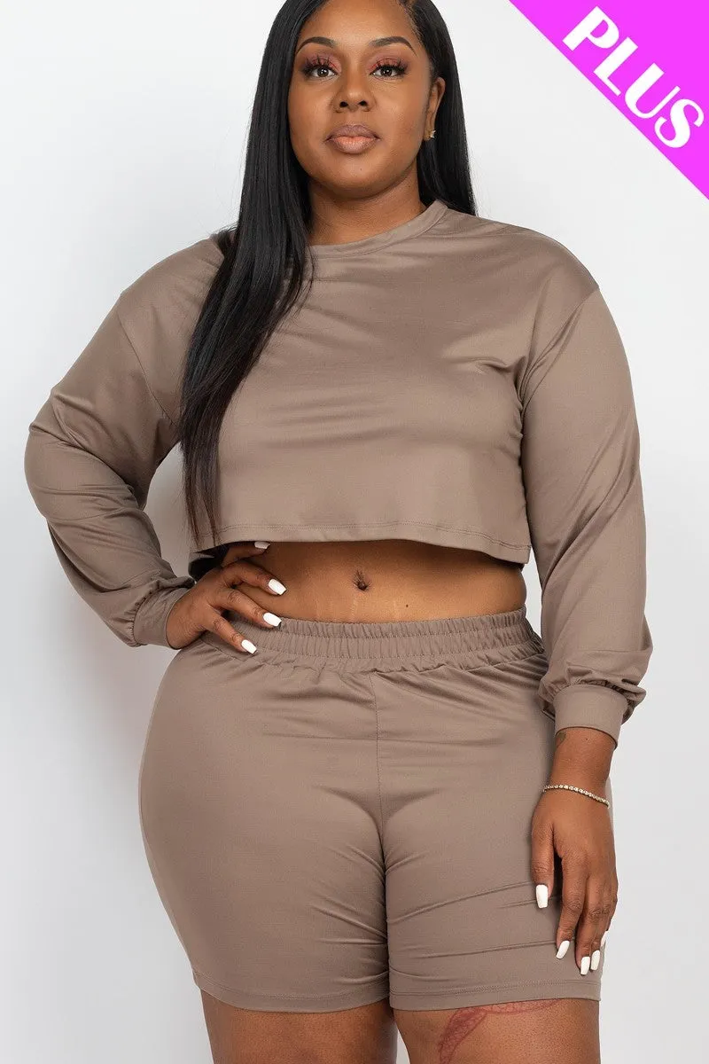 Curvy & Cozy Crop Top - Shorts Set