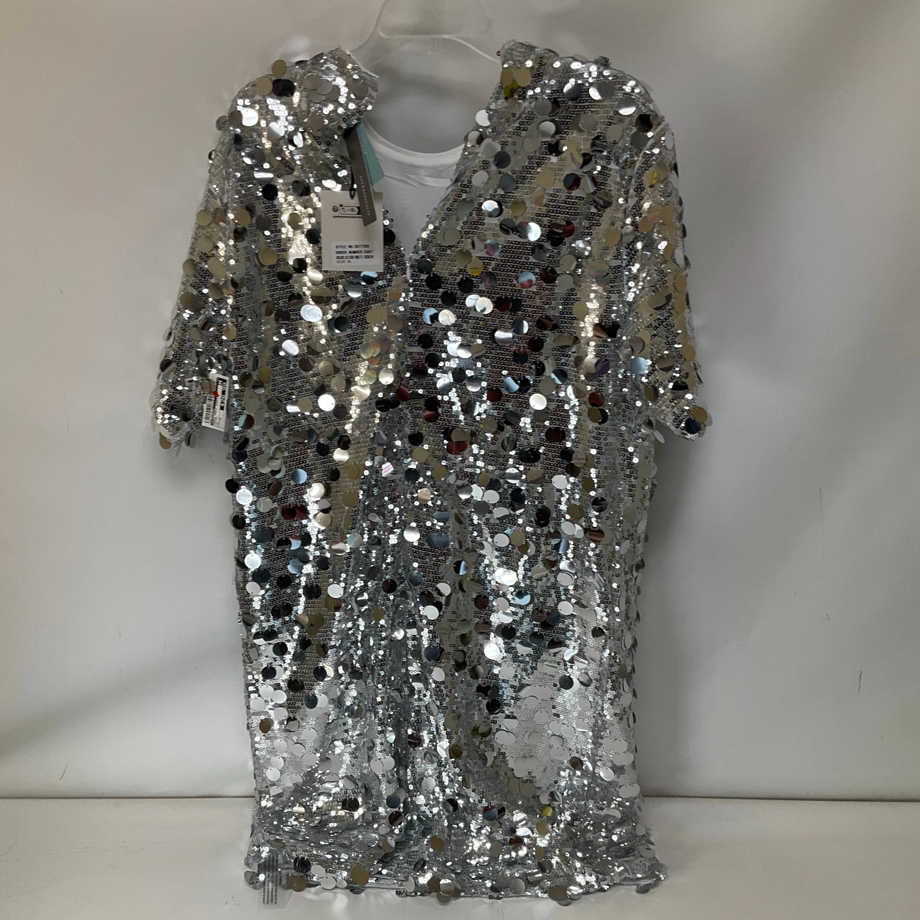 Dress Party Short By Glamorous In Silver, Size: 1x