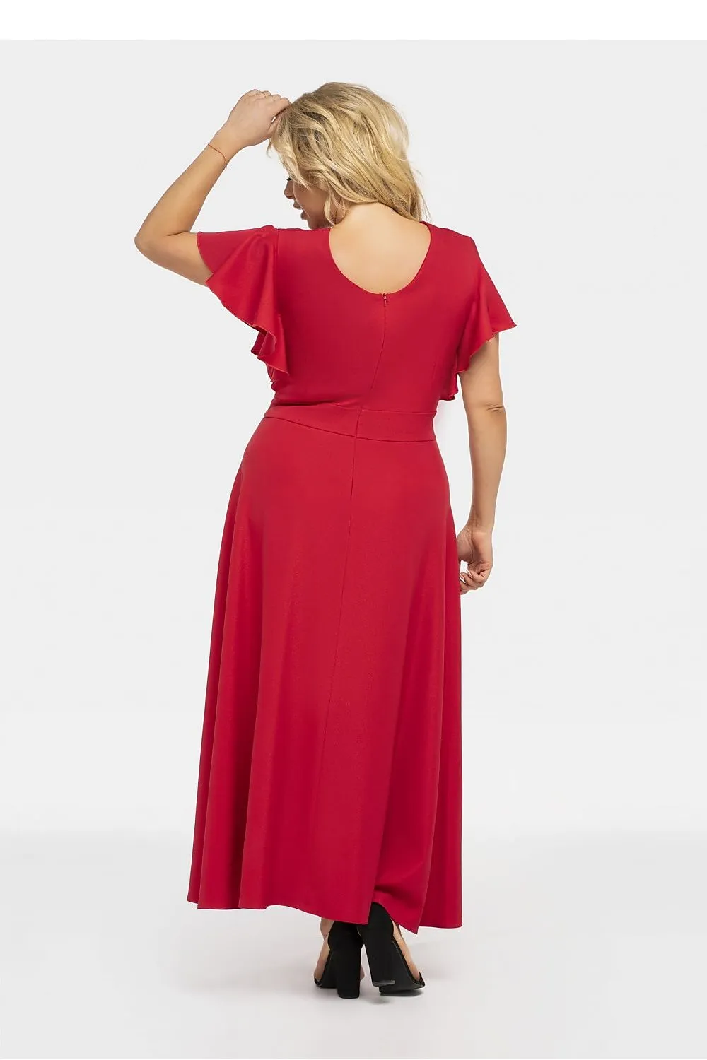 Elegance Redefined: The Aksena Dress - A Flared, Flawless Fit for Every Occasion
