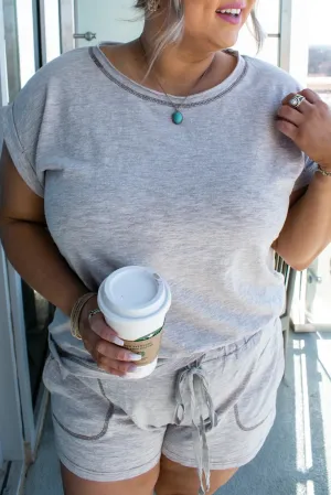 Gray Contrast Stitching Cuffed Sleeve Plus Shorts Set