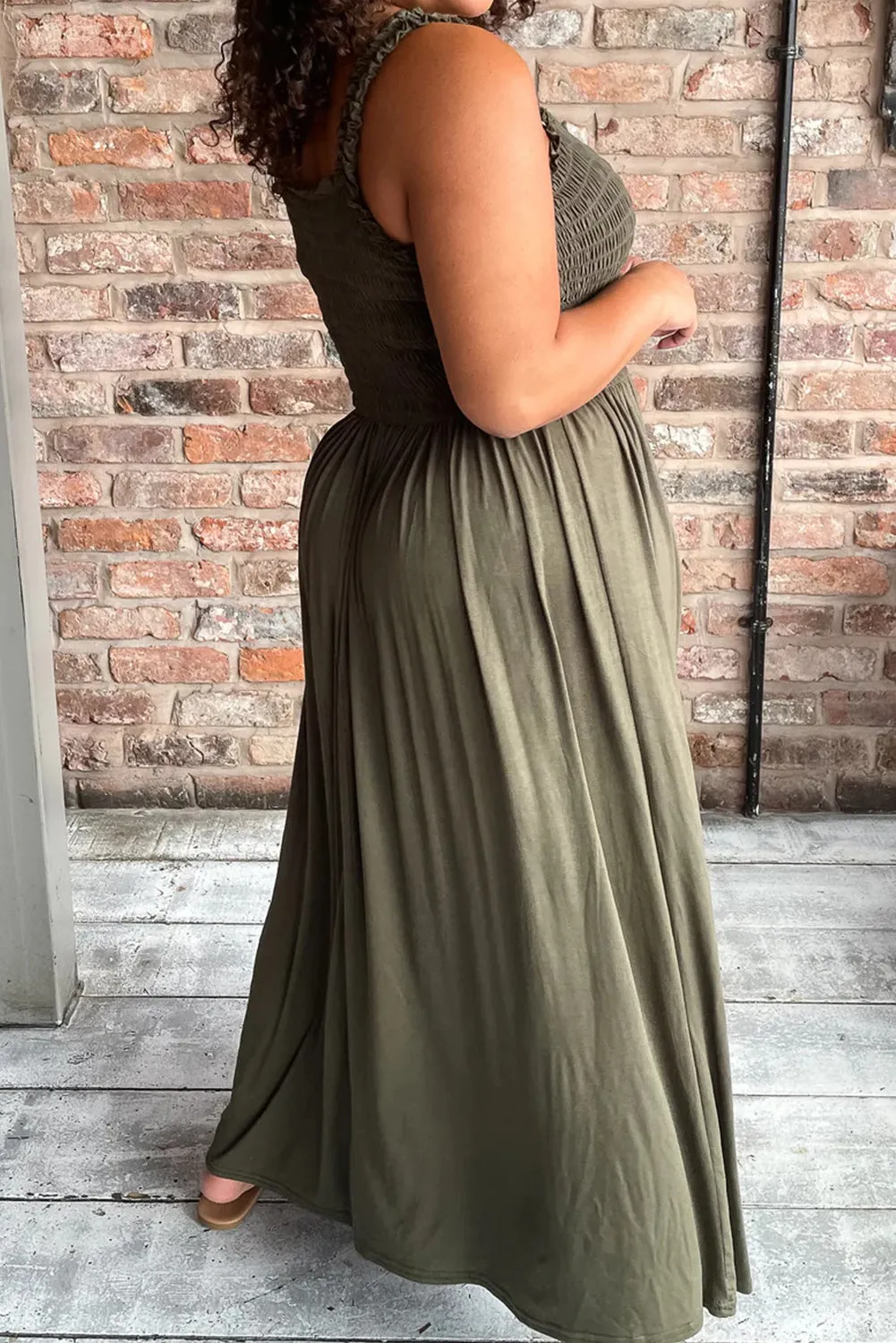 Jungle Green Shirred Bust Sleeveless Plus Size Maxi Dress