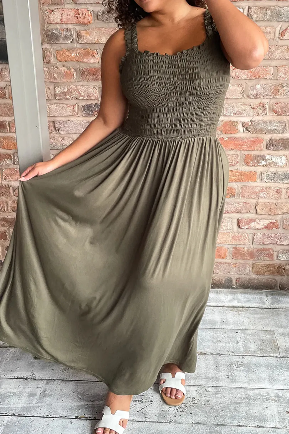 Jungle Green Shirred Bust Sleeveless Plus Size Maxi Dress