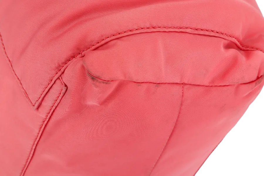 MARC BY MARC JACOB PREPPY NYLON ELIZ -A- BABY PINK COLOR 2 WAY USE BAG WITH STRAP, NO DUST COVER