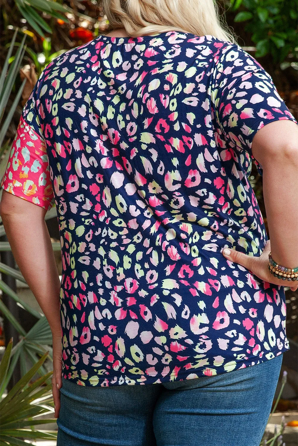 Plus Size Short Sleeve Top