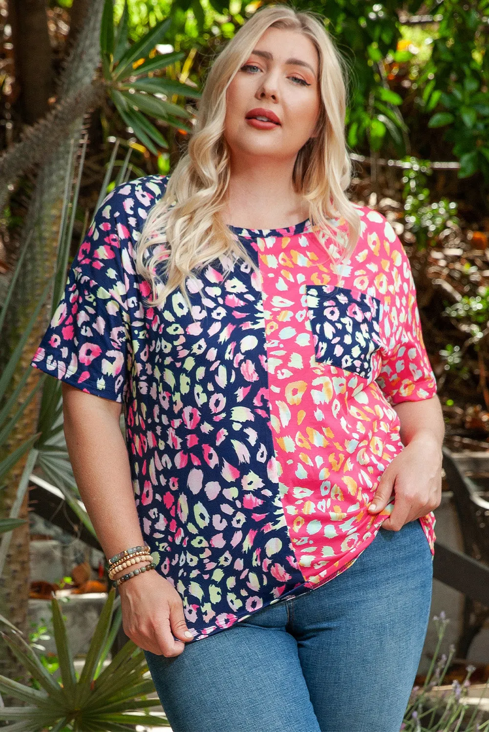 Plus Size Short Sleeve Top