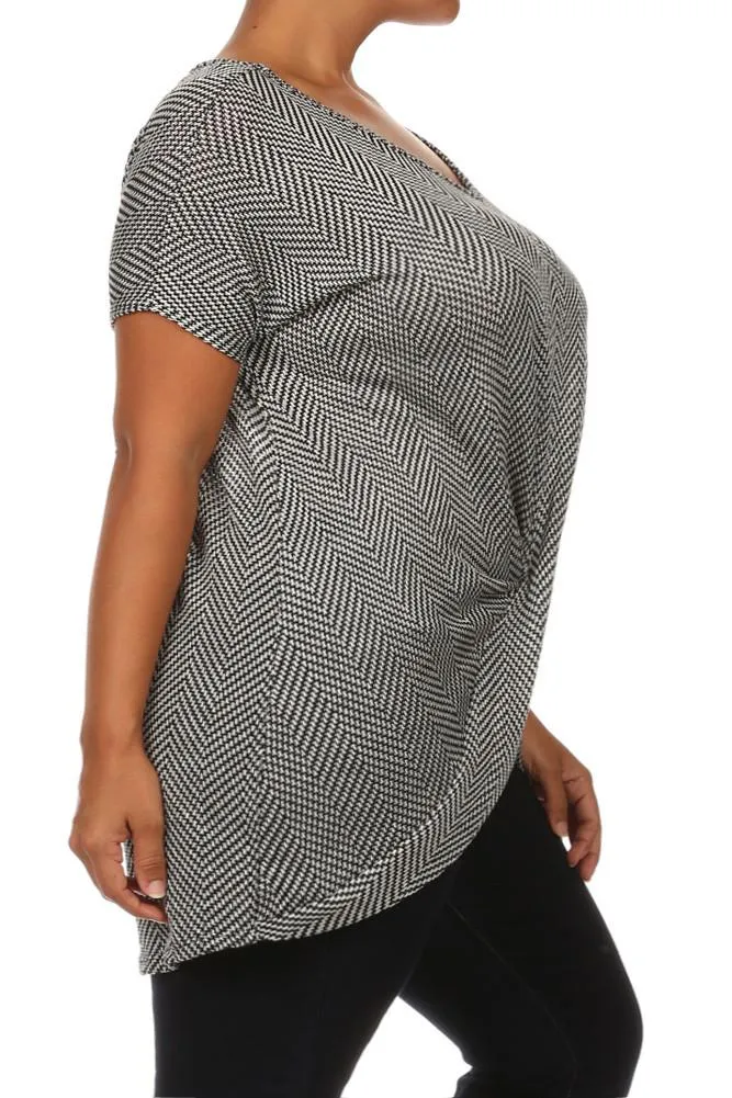 Plus SIze Stylish Twist Front Knit Top