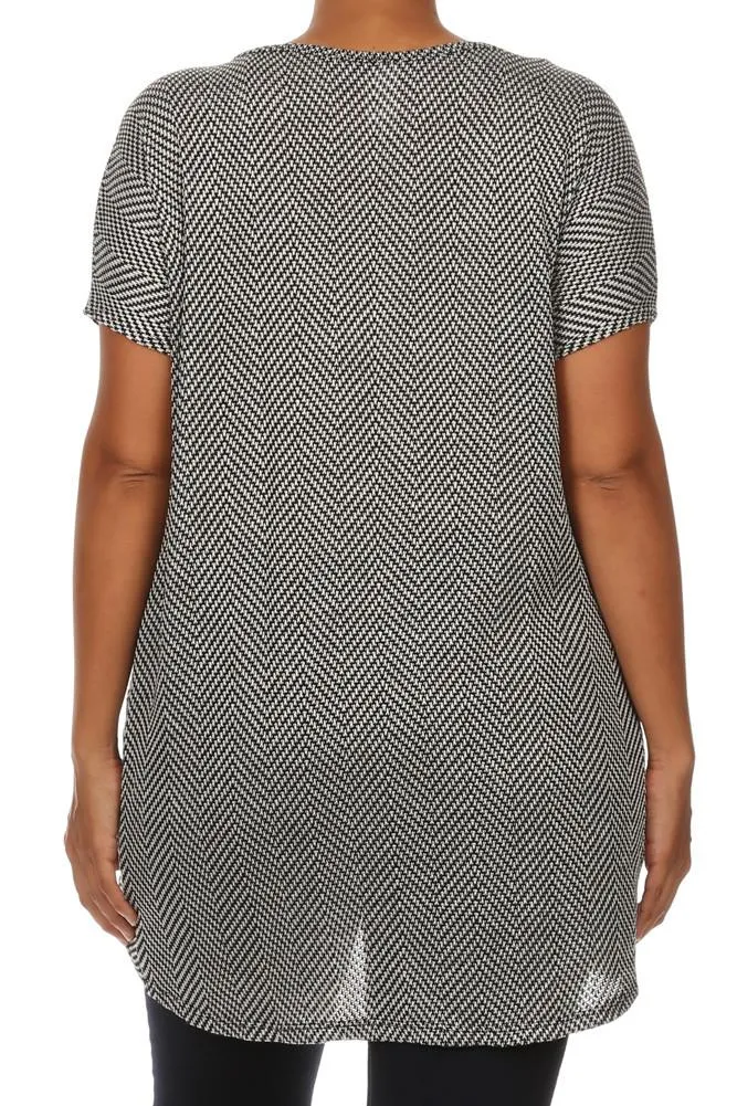 Plus SIze Stylish Twist Front Knit Top
