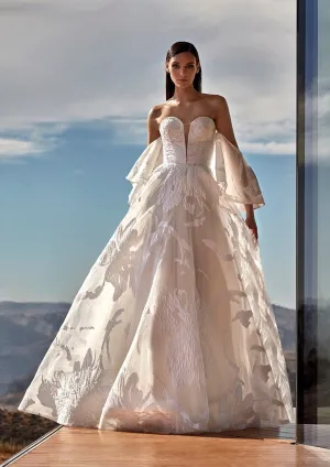 Pronovias Privee: Arianell