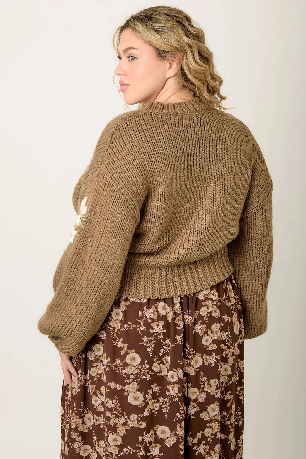 The Wren Embroidered Floral Sweater - PLUS