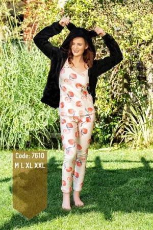 Three-piece pajamas