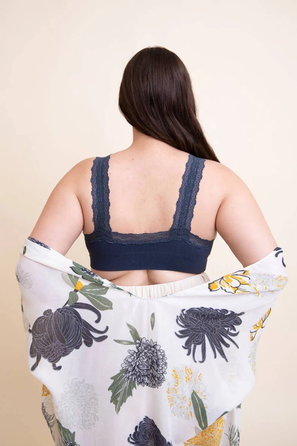 Trendy Lace Trim Bralette: White