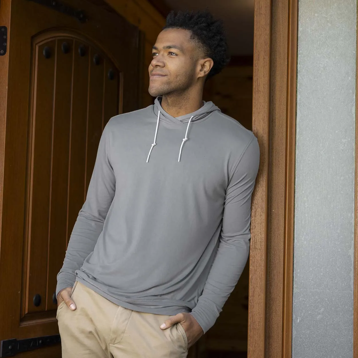 Wolf Grey – Performance Hoodie